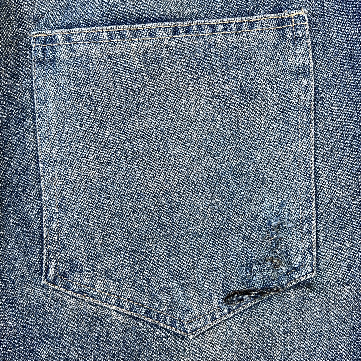 Aguila Rustic Denim Barrel Jean (1/1)