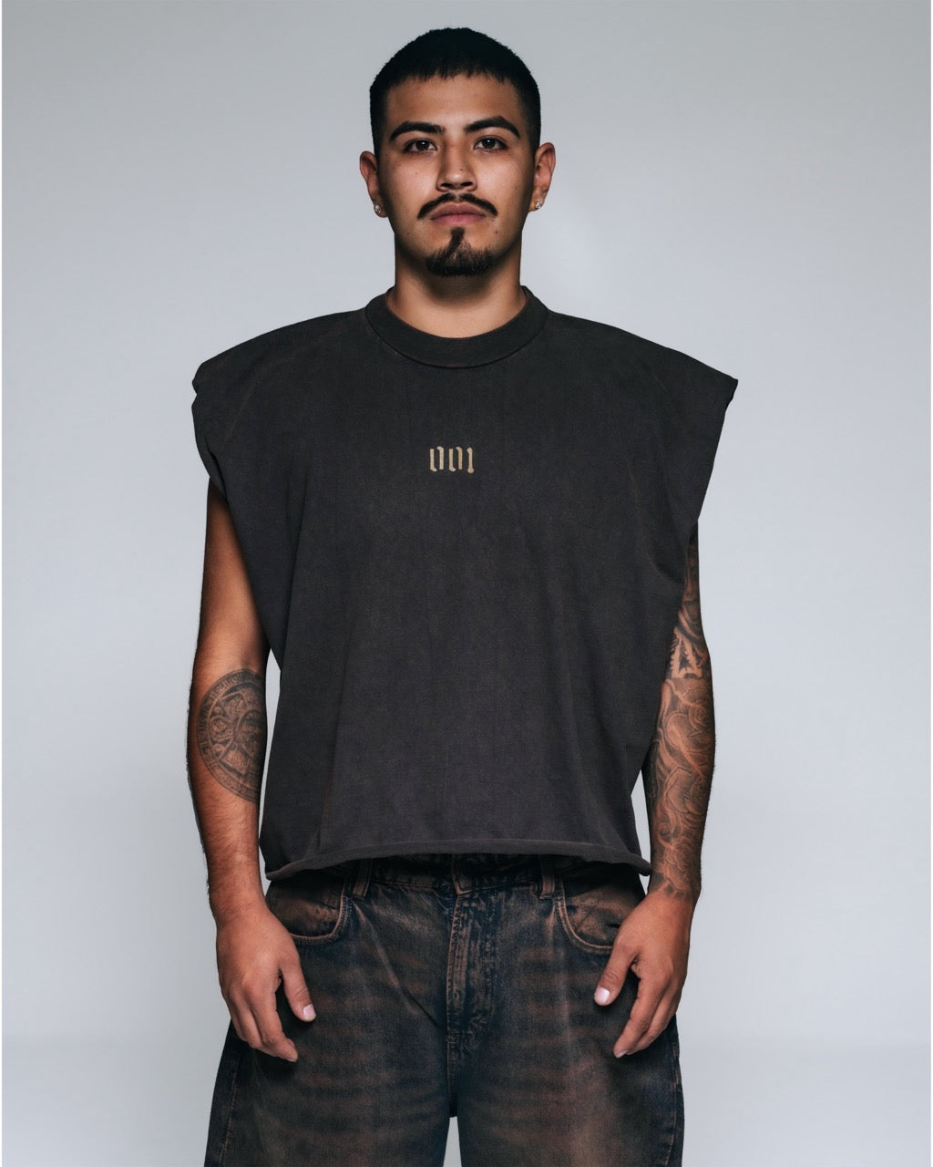 001 TEE