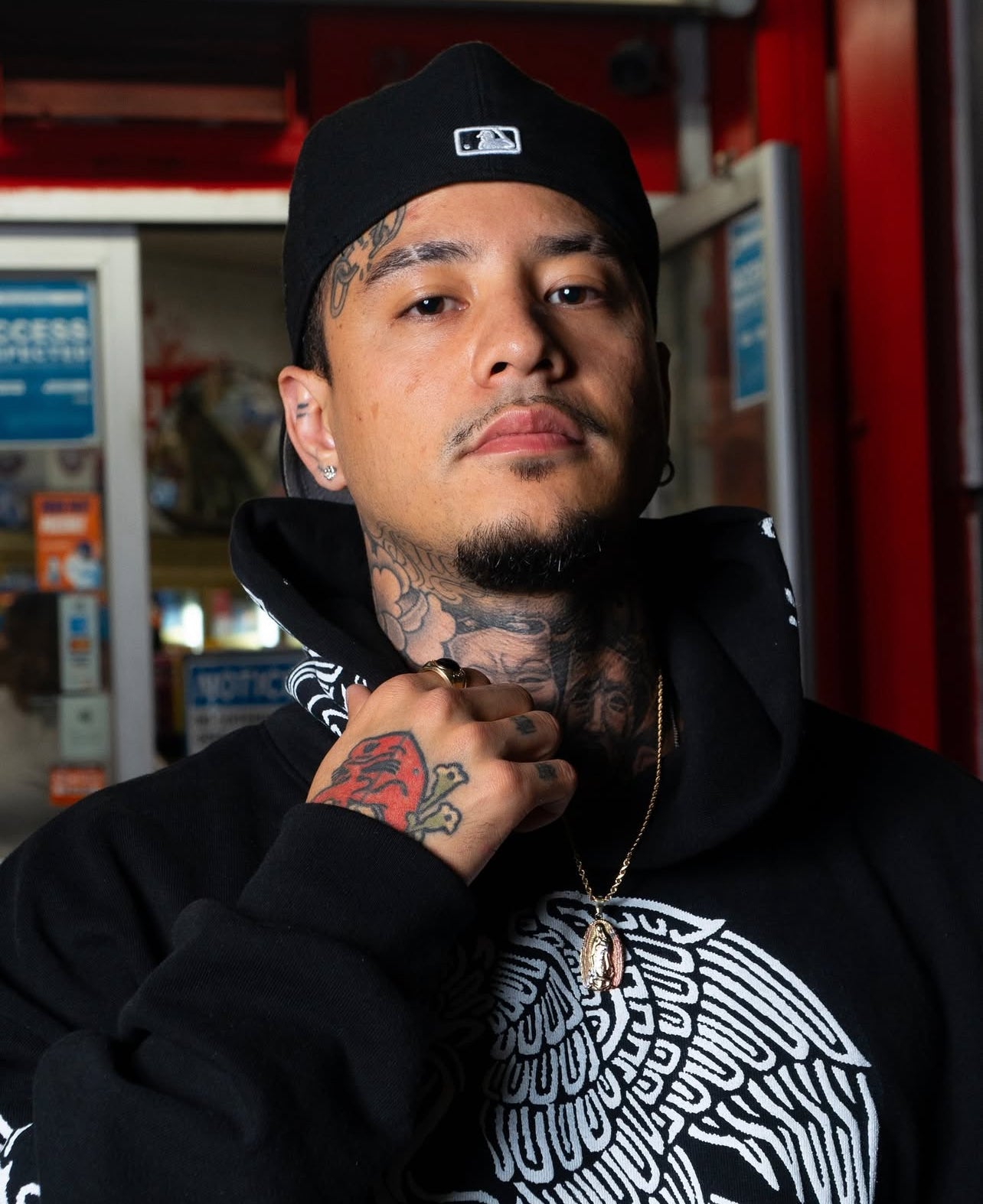 THE AGUILA HOODIE - SOMBRA