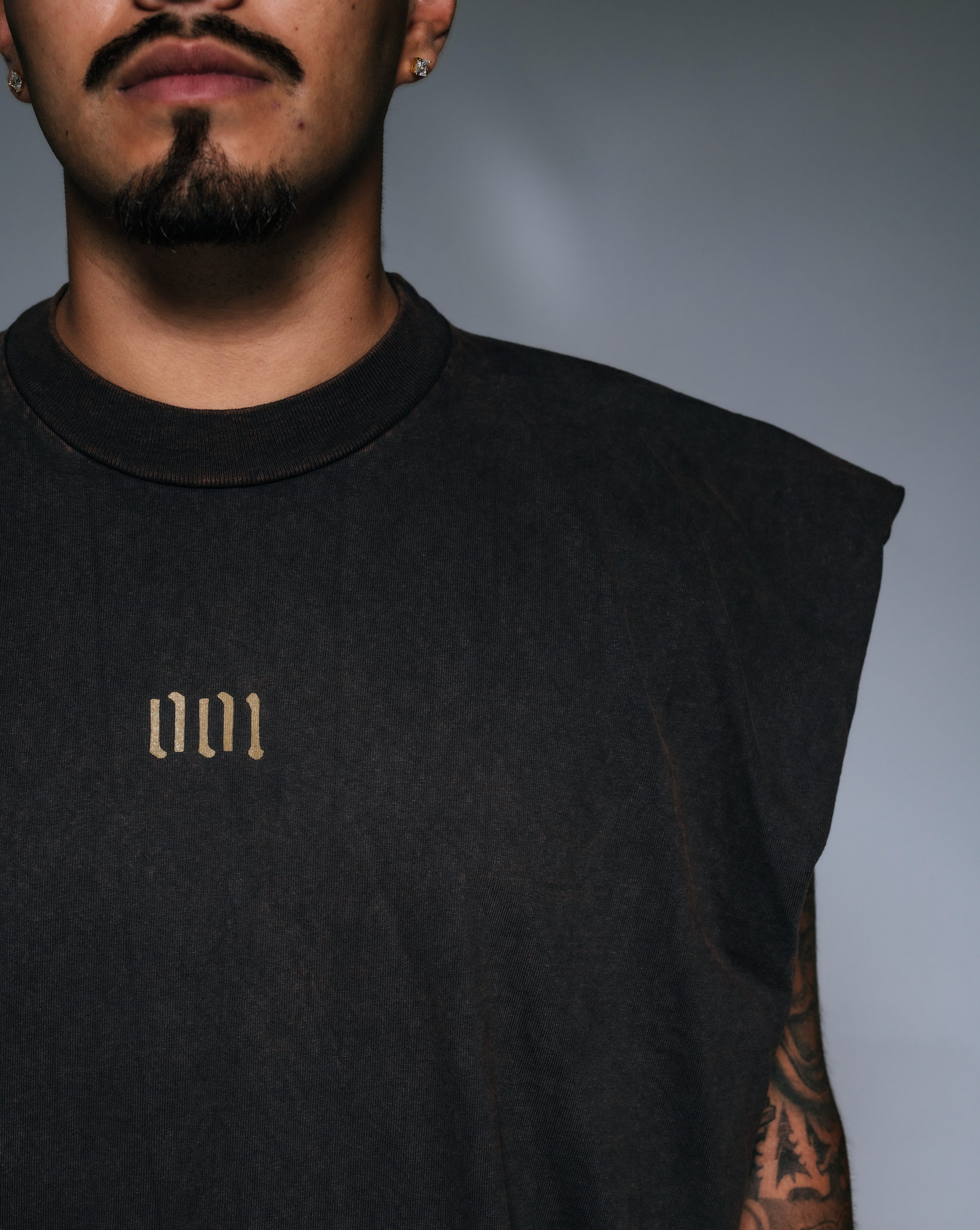 001 TEE