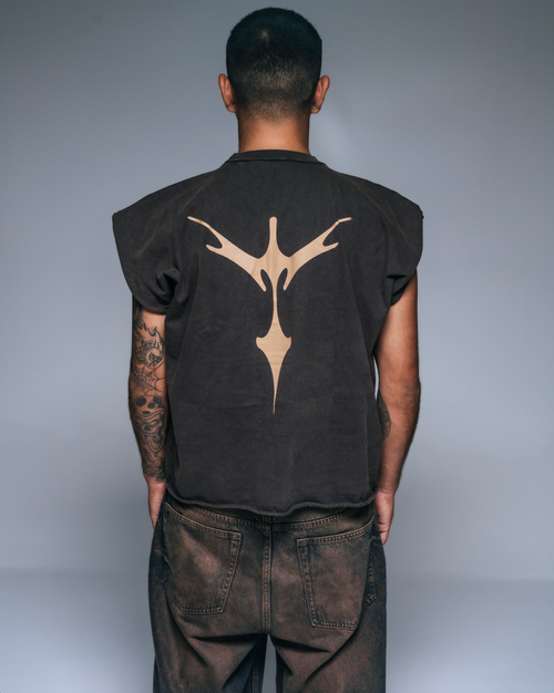 001 TEE
