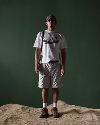 GRAB ON GRAPHIC TEE